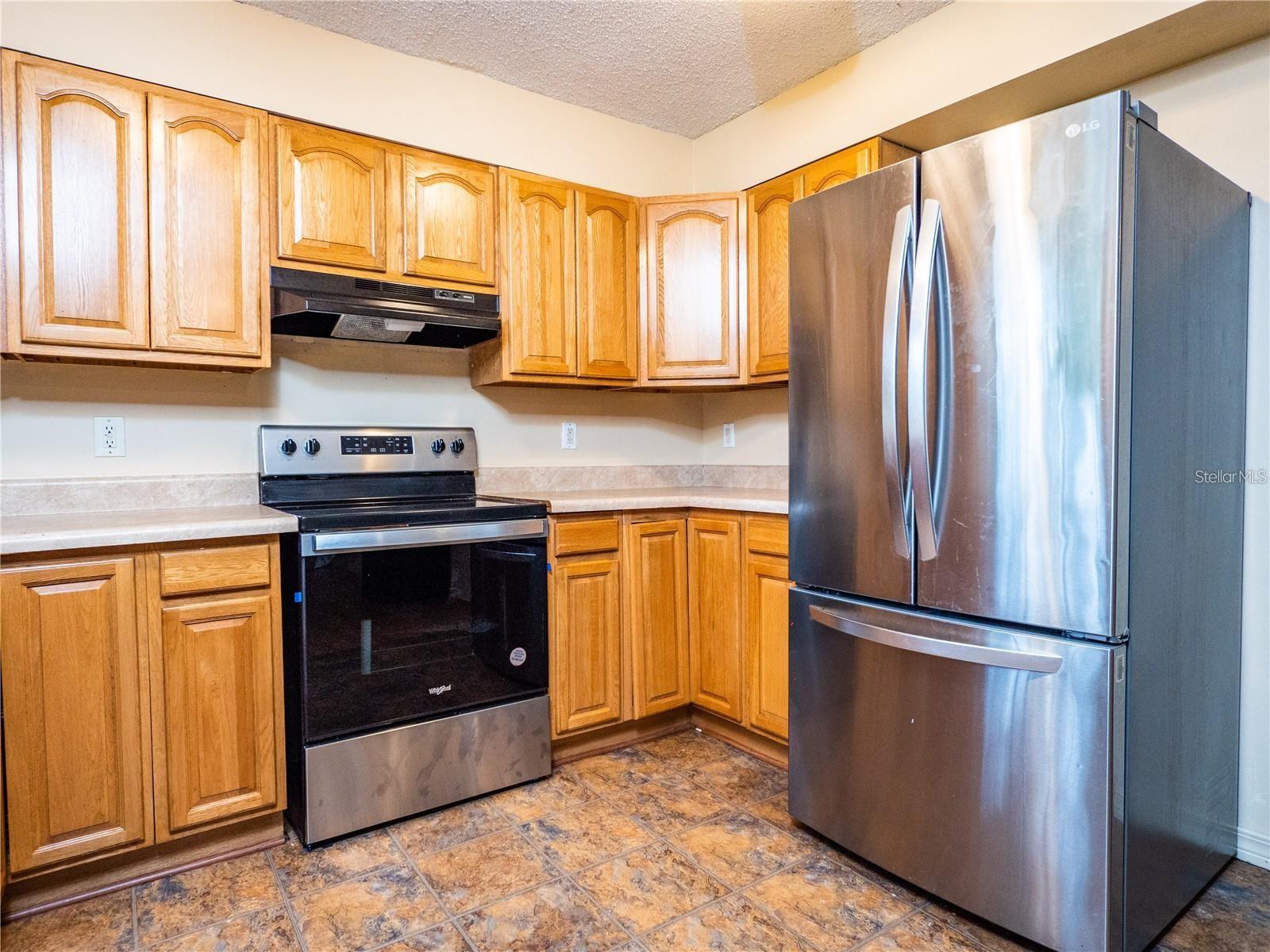 Image 2 of 8 For 1125 46th Court