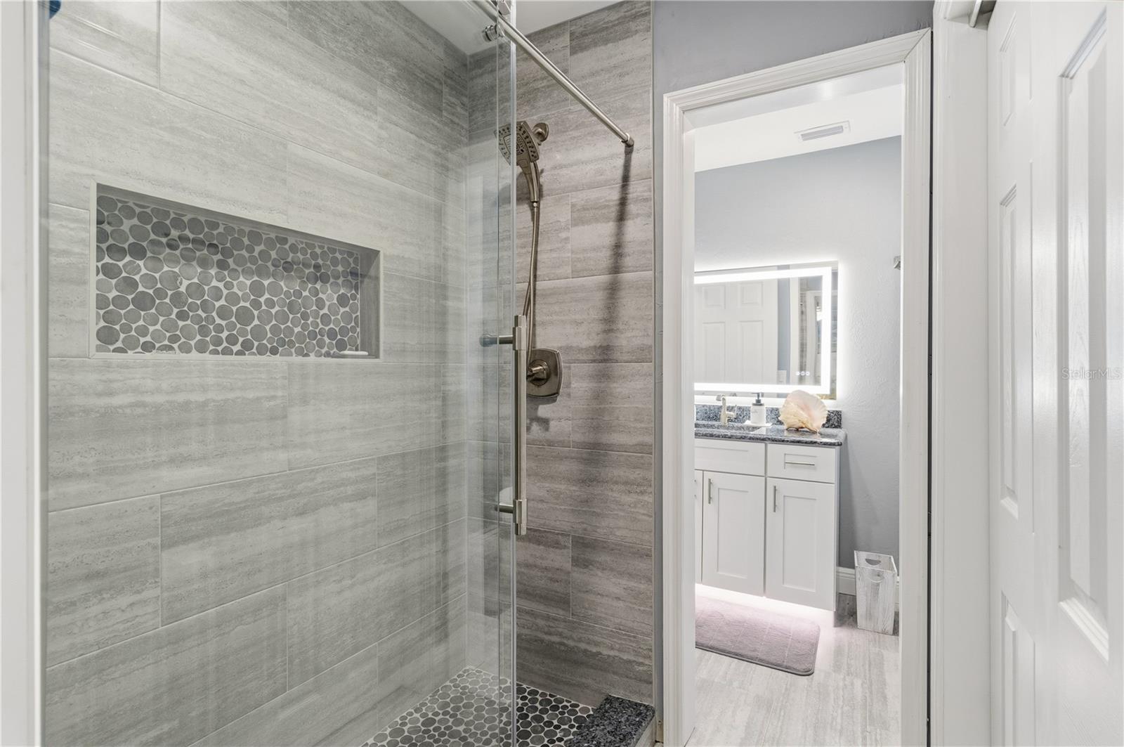 Image 28 of 59 For 1621 Spring Garden Drive