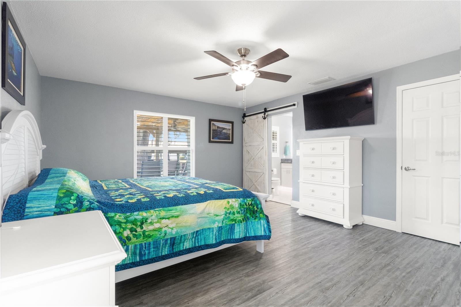 Image 31 of 59 For 1621 Spring Garden Drive