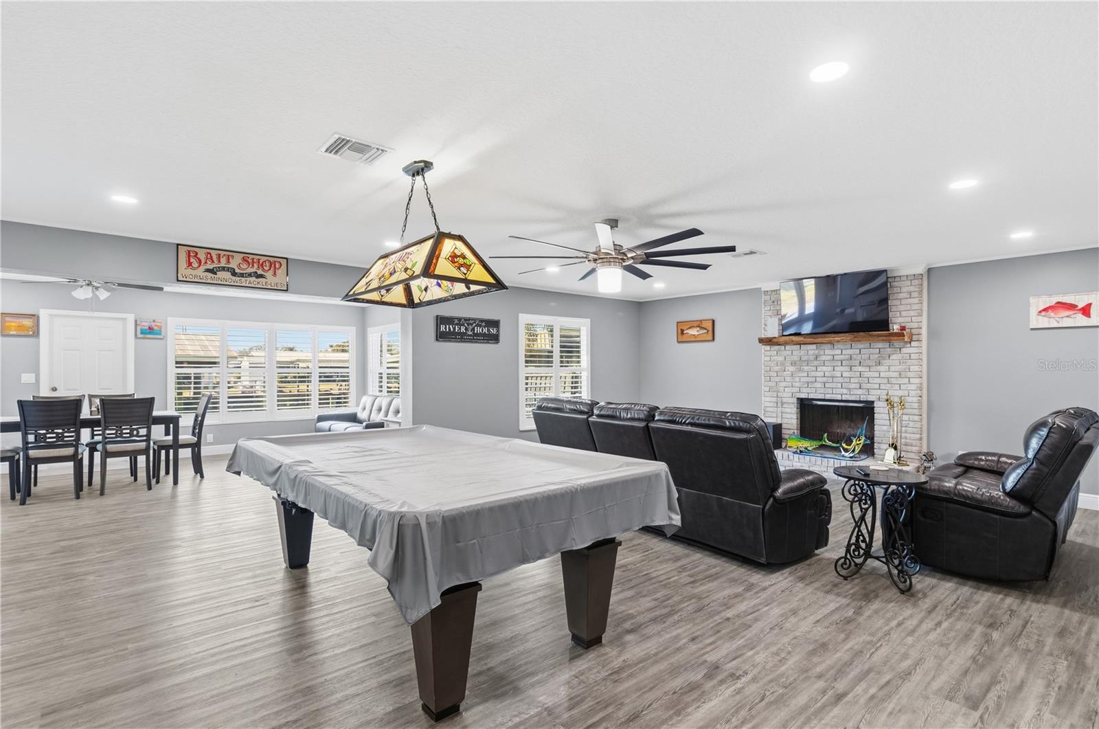 Image 5 of 59 For 1621 Spring Garden Drive