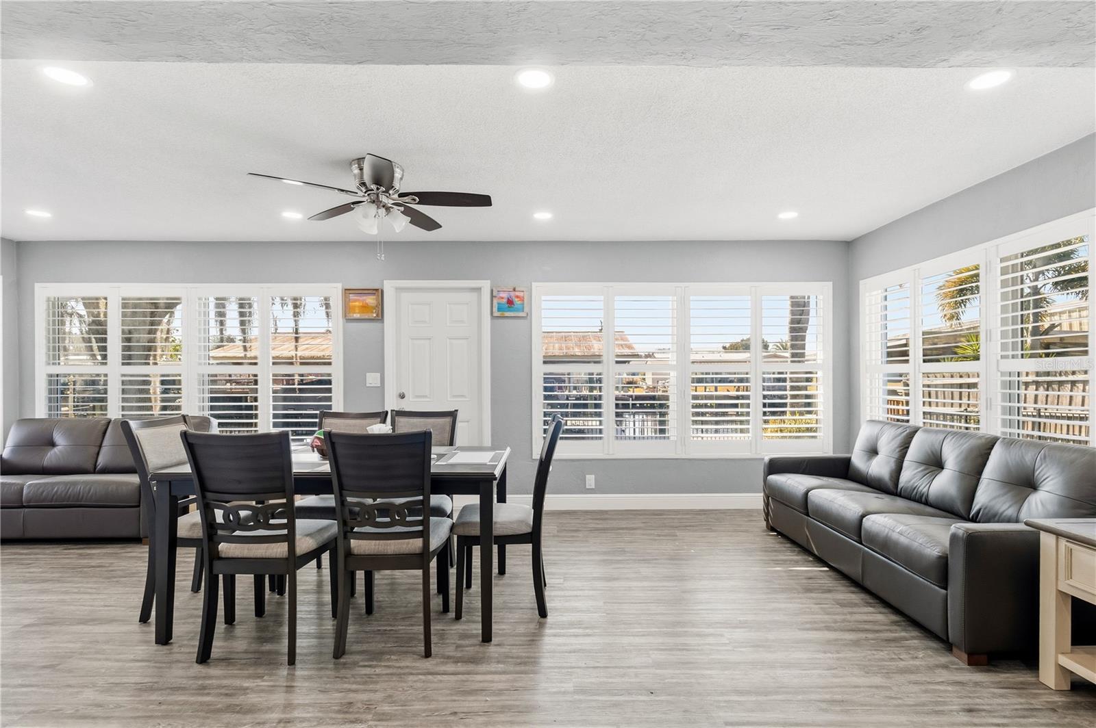 Image 6 of 59 For 1621 Spring Garden Drive