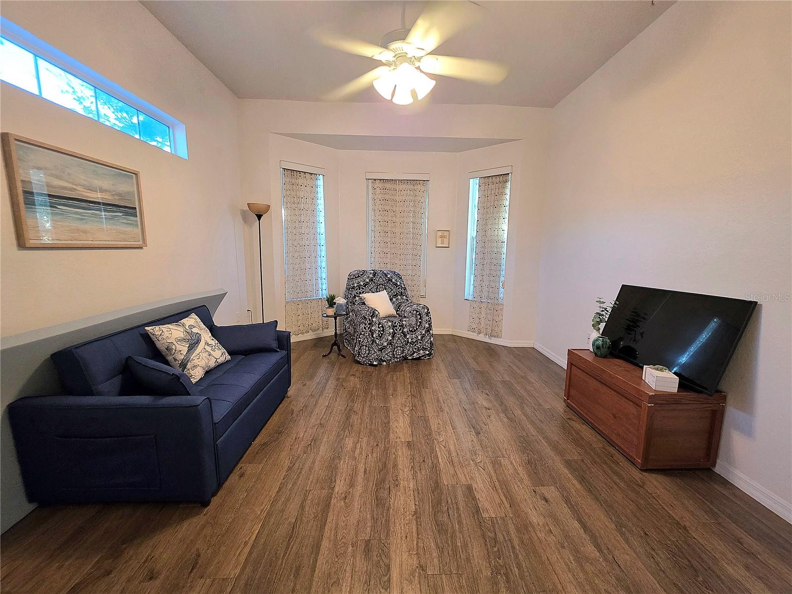 Image 19 of 37 For 2116 40th Terrace