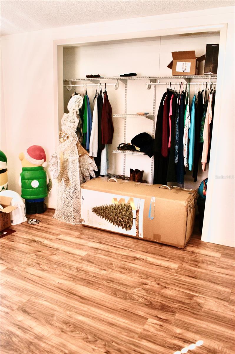 Image 19 of 26 For 5700 Silk Terrace