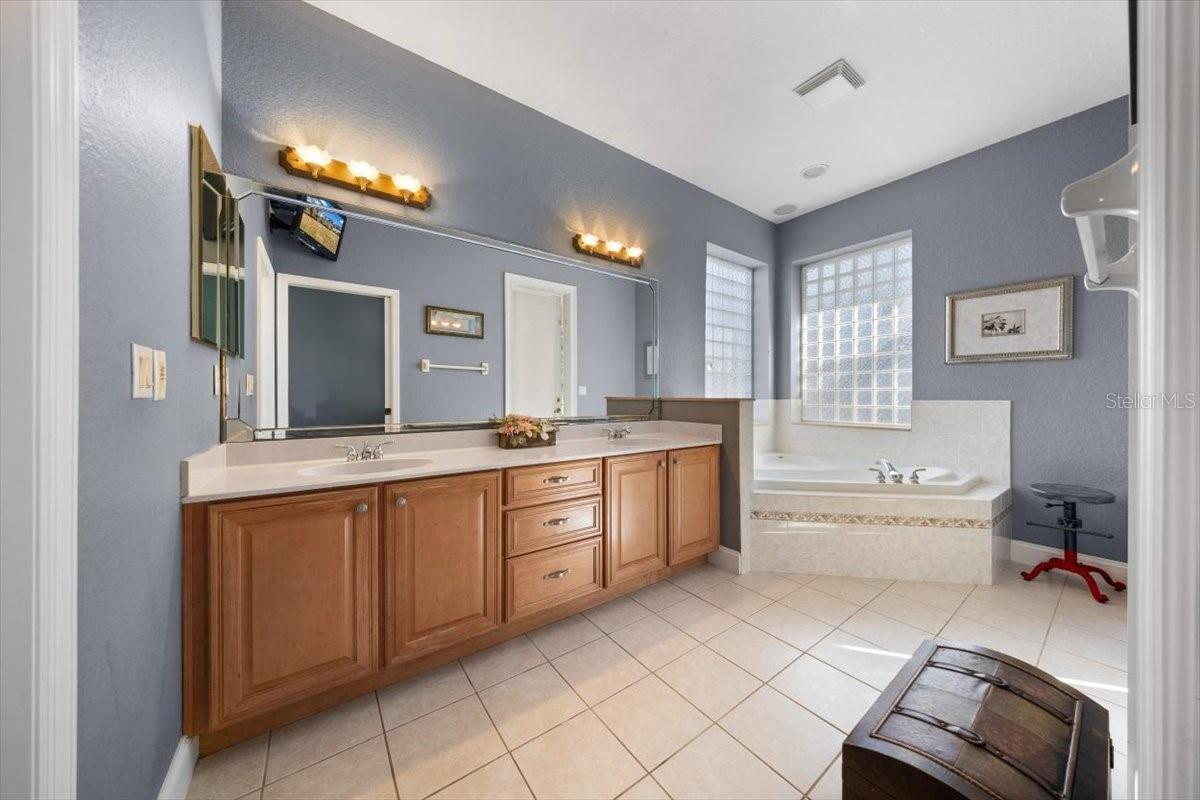 Image 30 of 56 For 15104 County Road 48