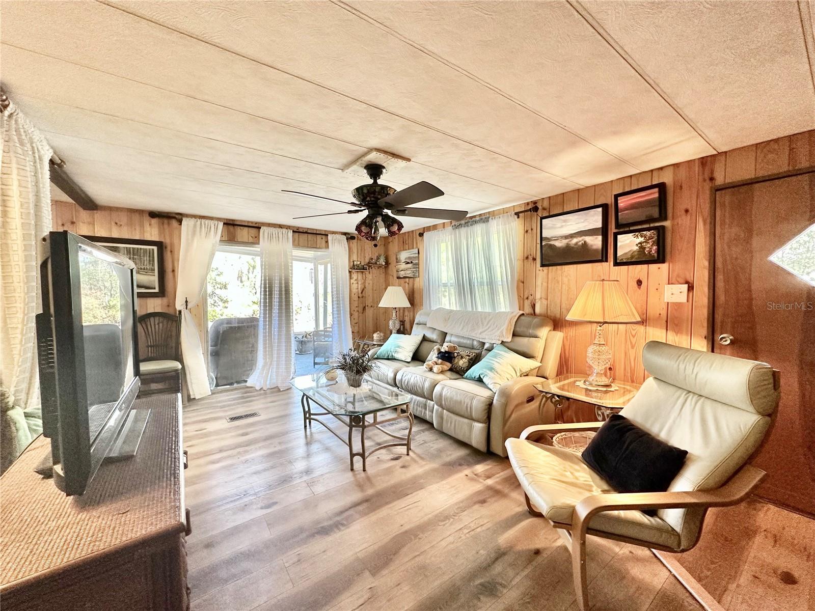 Image 18 of 28 For 3609 Westcove Court