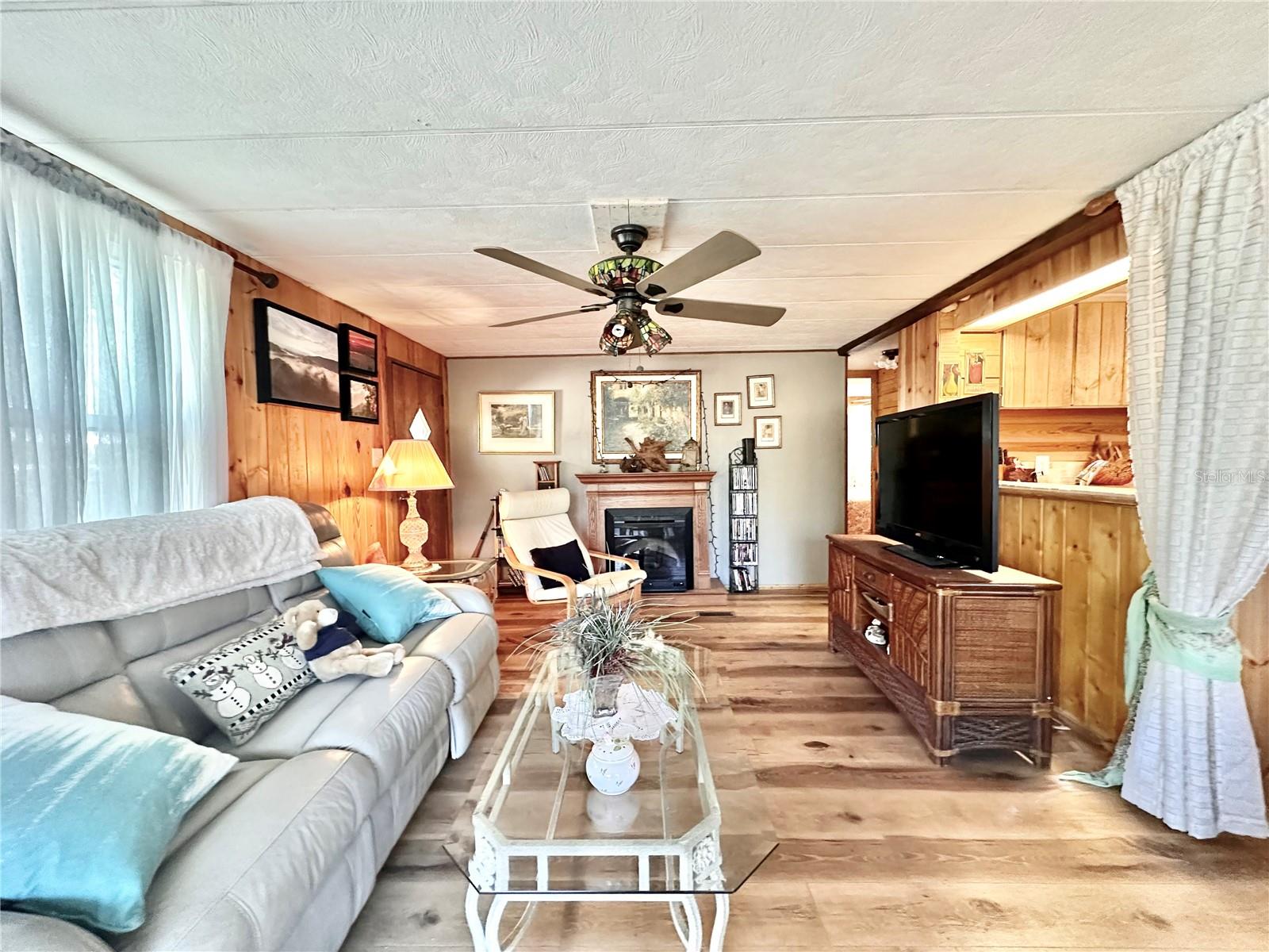 Image 19 of 28 For 3609 Westcove Court