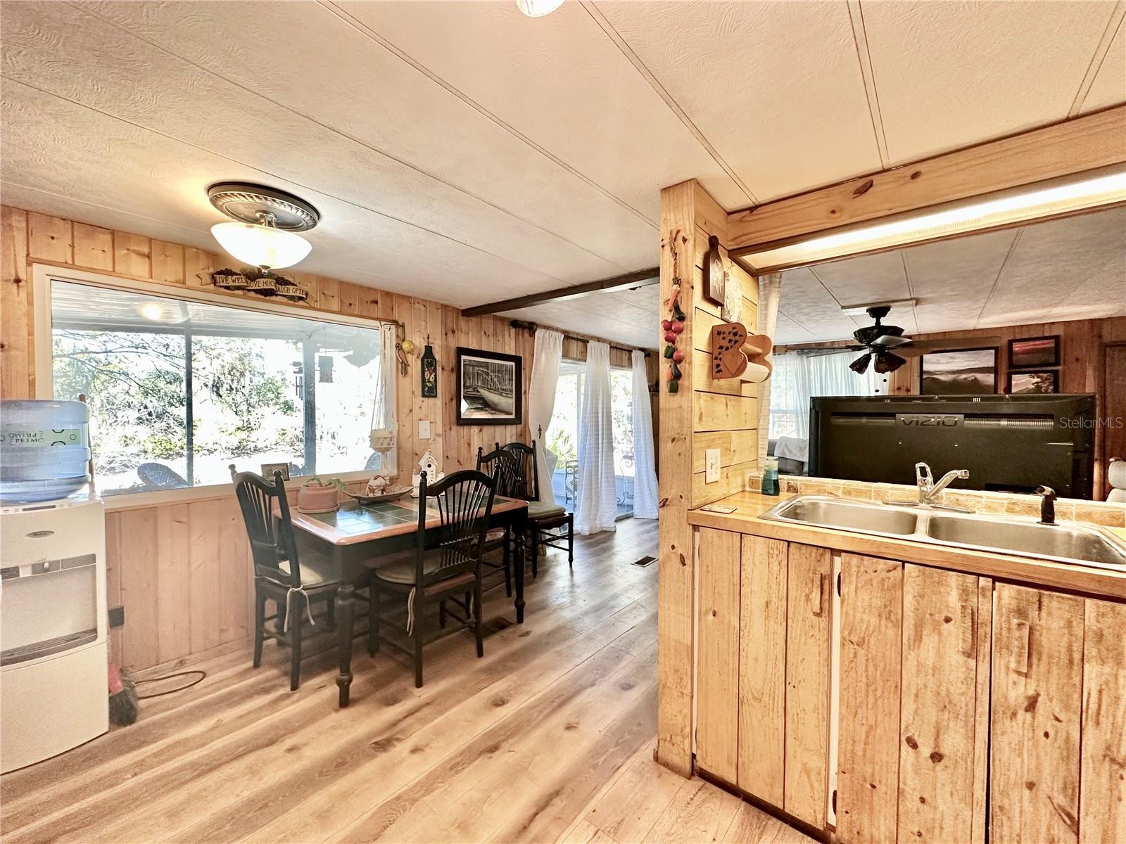 Image 23 of 28 For 3609 Westcove Court