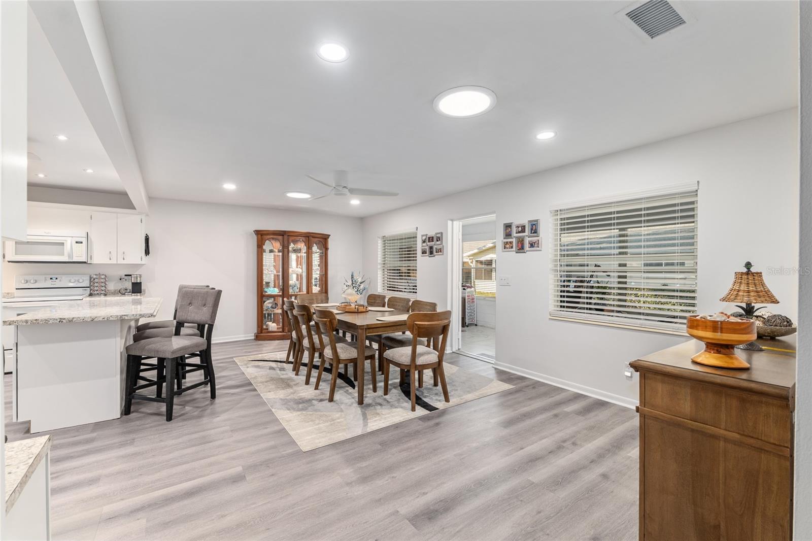 Image 10 of 40 For 8889 96th Street E