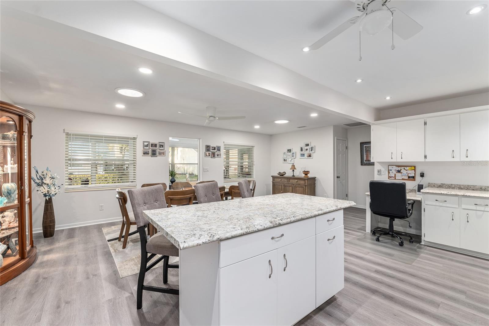 Image 17 of 40 For 8889 96th Street E