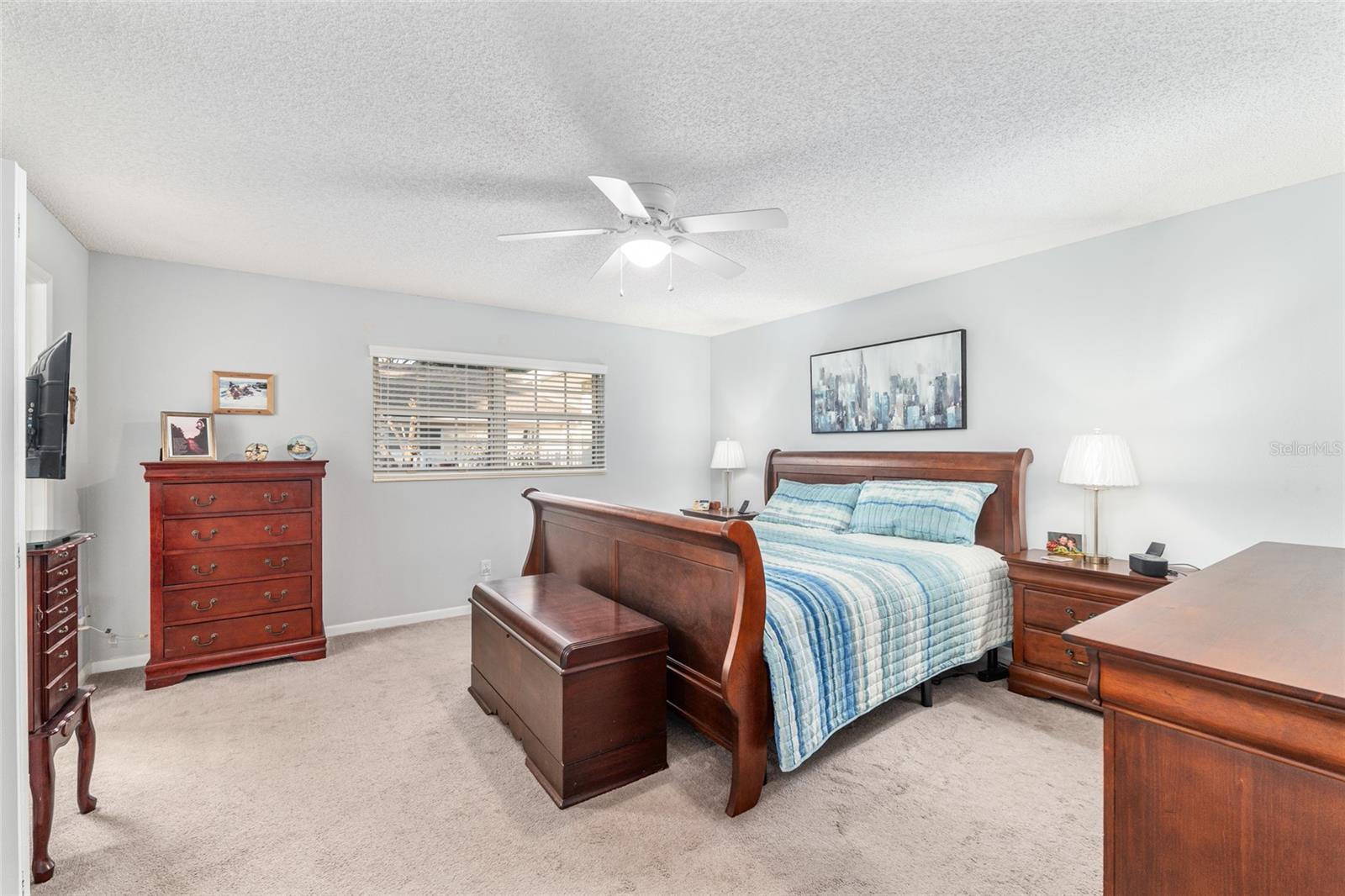 Image 21 of 40 For 8889 96th Street E