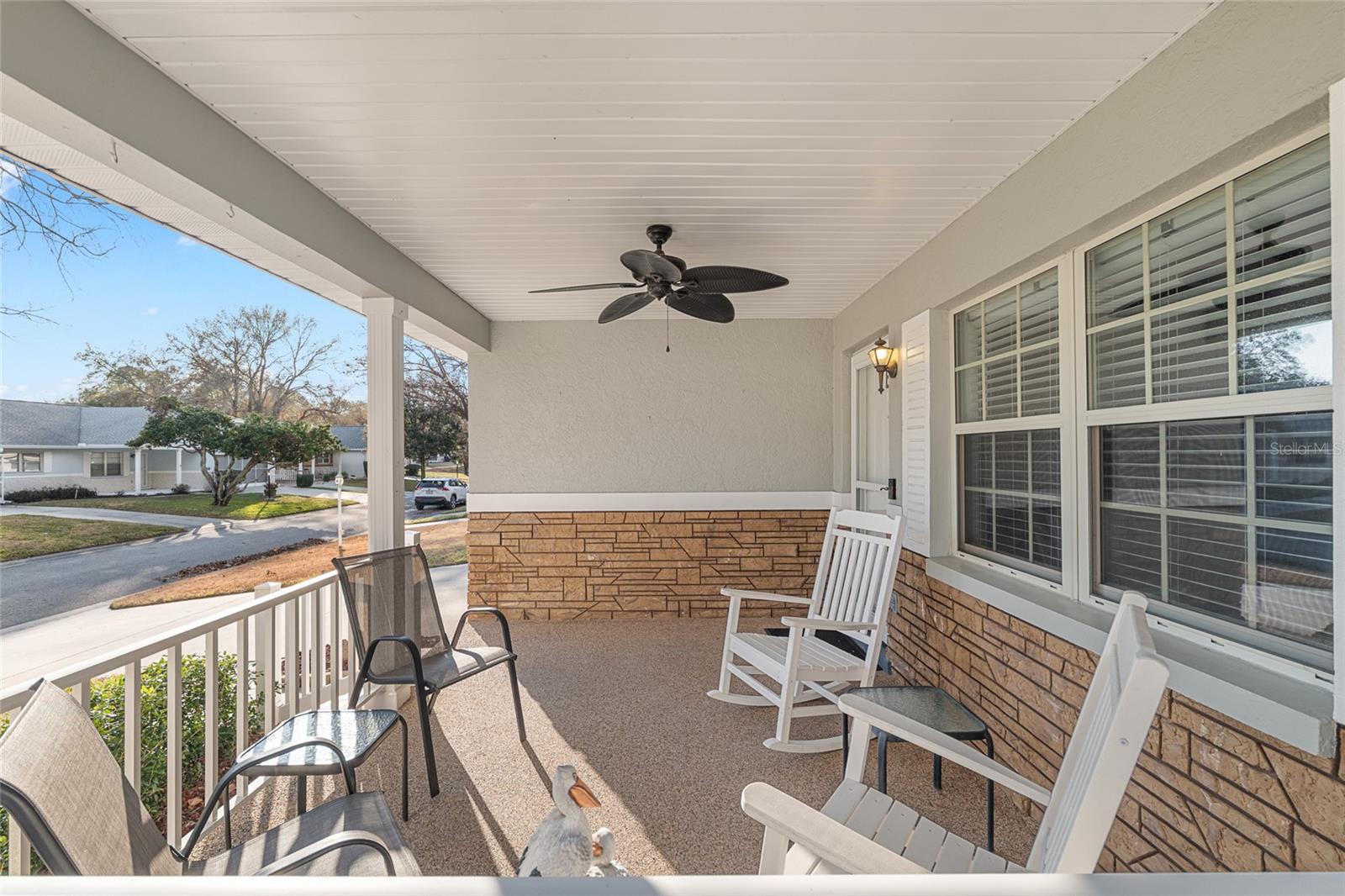 Image 4 of 40 For 8889 96th Street E