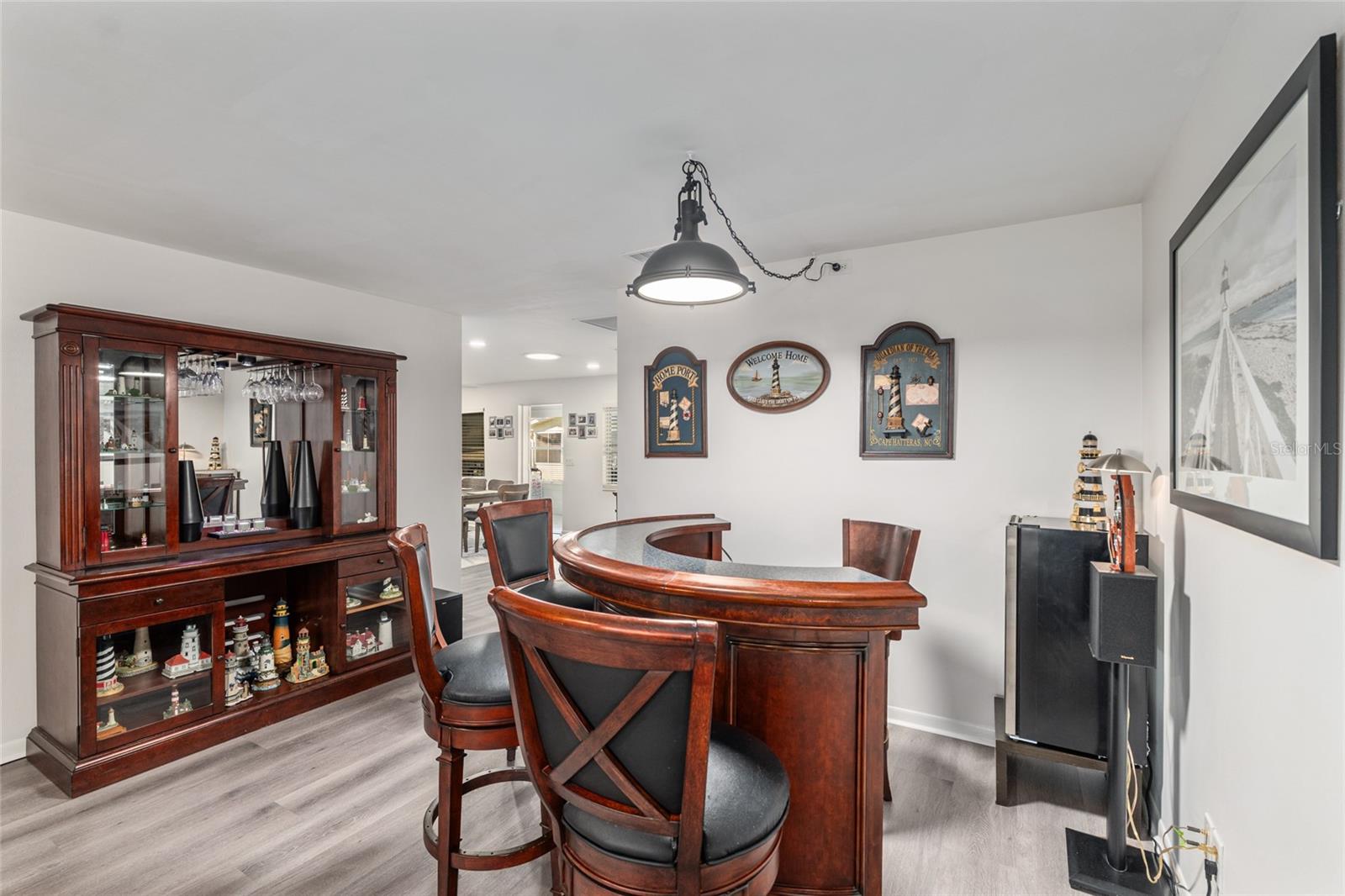 Image 8 of 40 For 8889 96th Street E