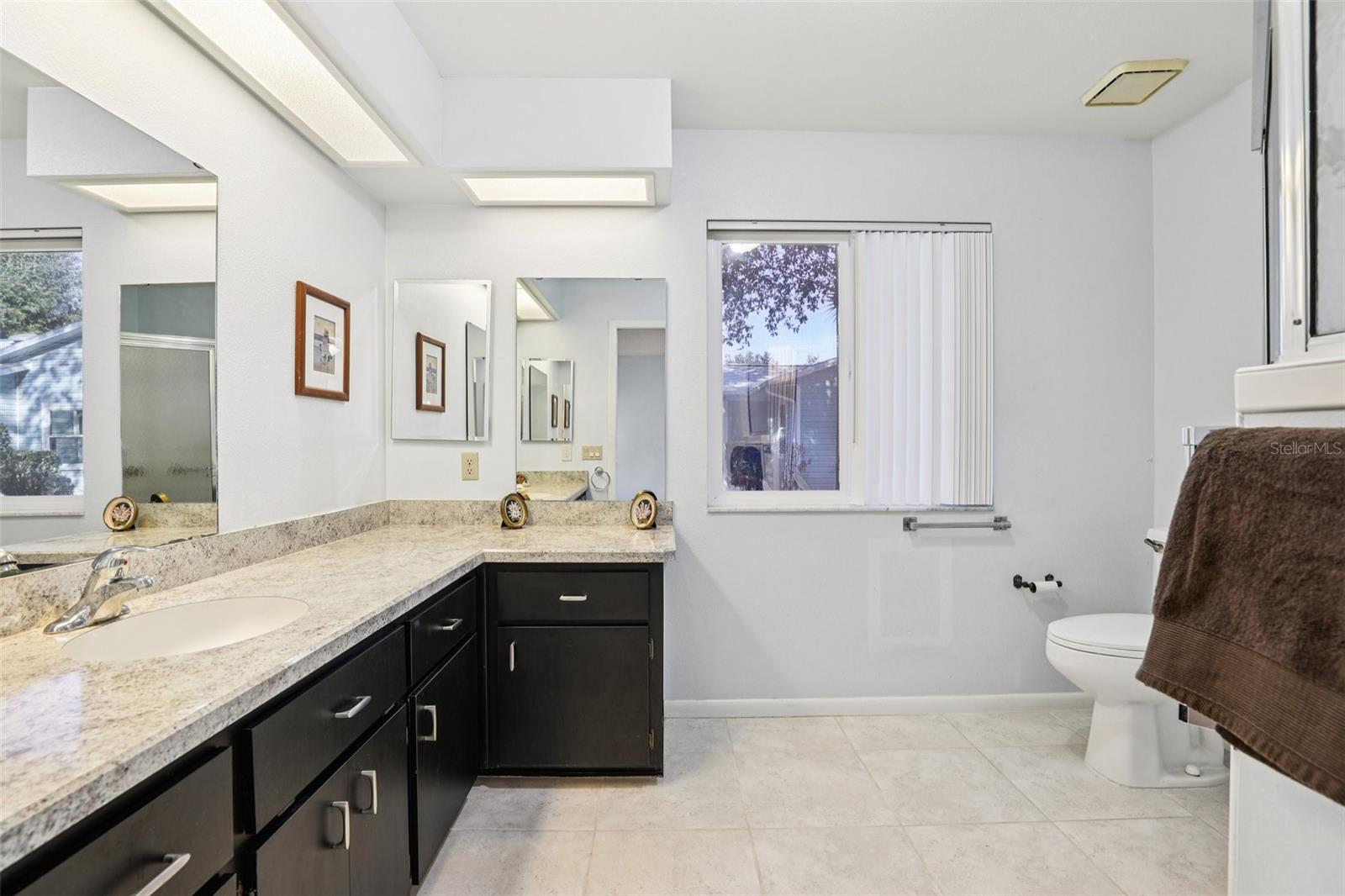 Image 20 of 65 For 2108 Greenlaw Court