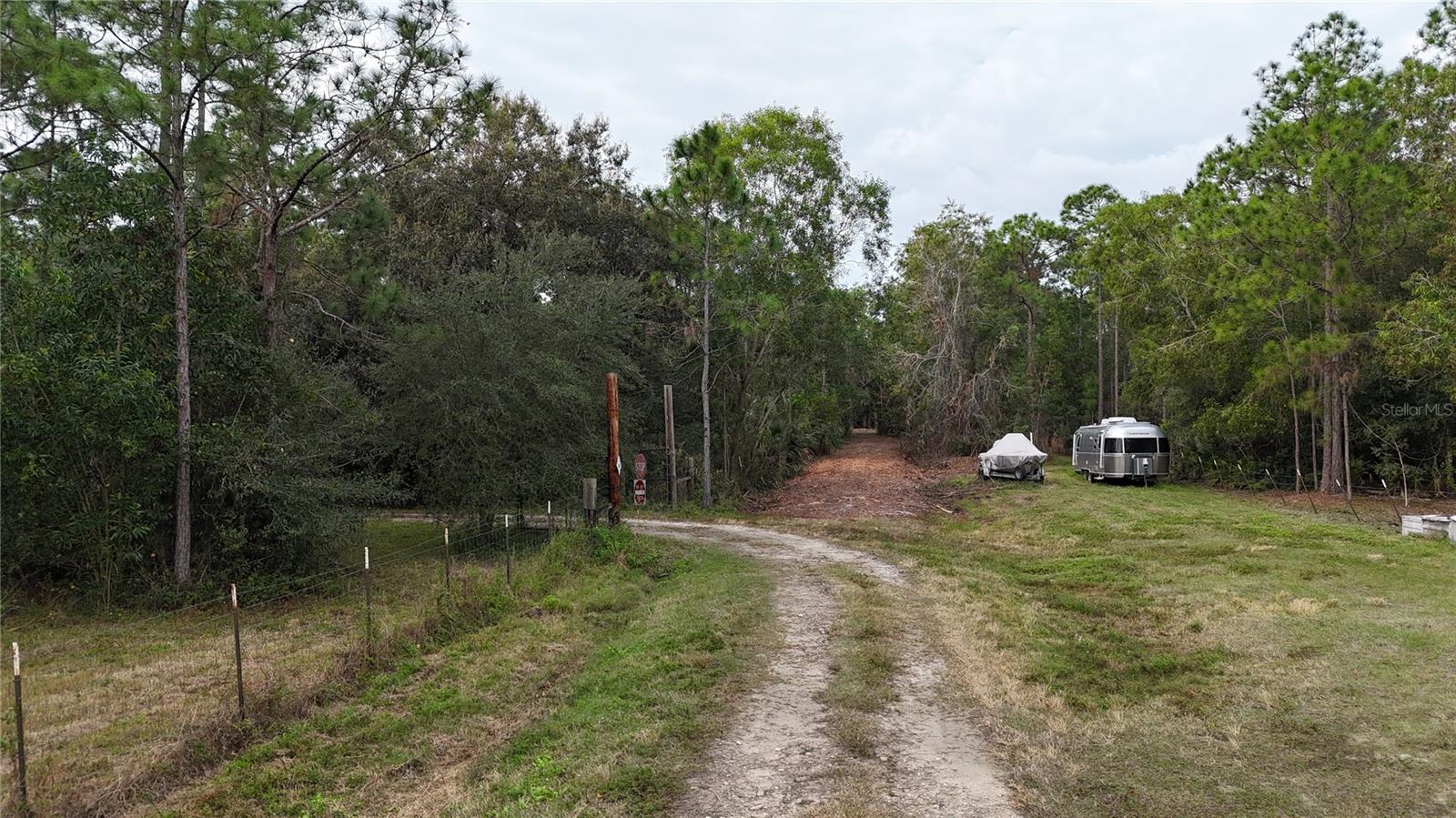 Image 5 of 49 For  Pantera Ln  