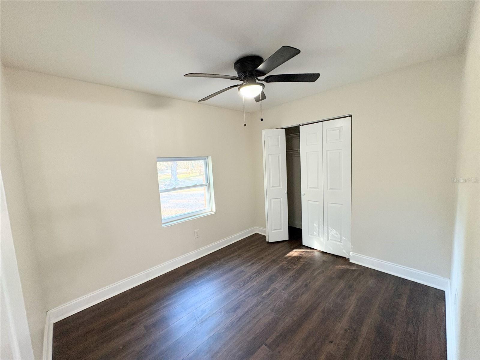 Image 22 of 67 For 895 80th Avenue