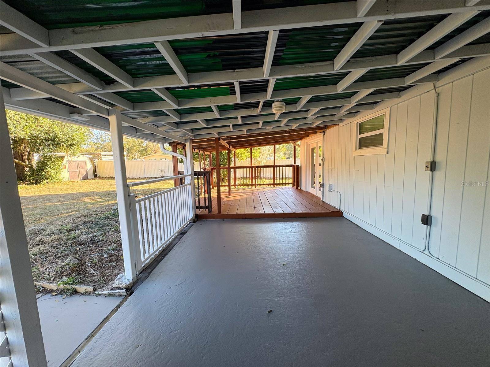 Image 25 of 67 For 895 80th Avenue