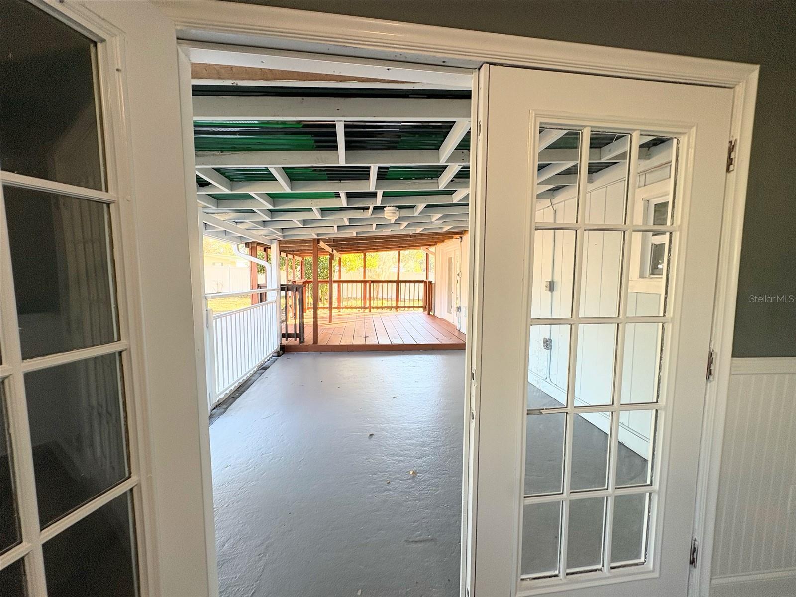 Image 26 of 67 For 895 80th Avenue