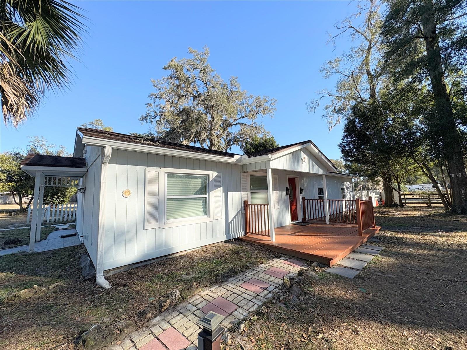 Image 4 of 67 For 895 80th Avenue