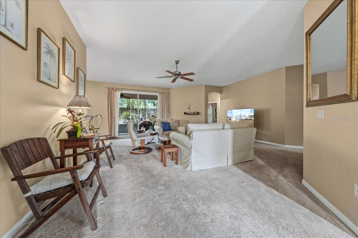 Image 21 of 50 For 2633 27th Street