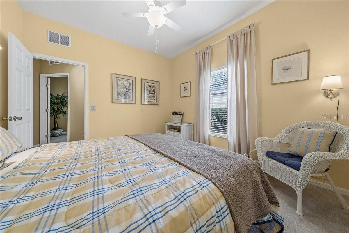 Image 26 of 50 For 2633 27th Street