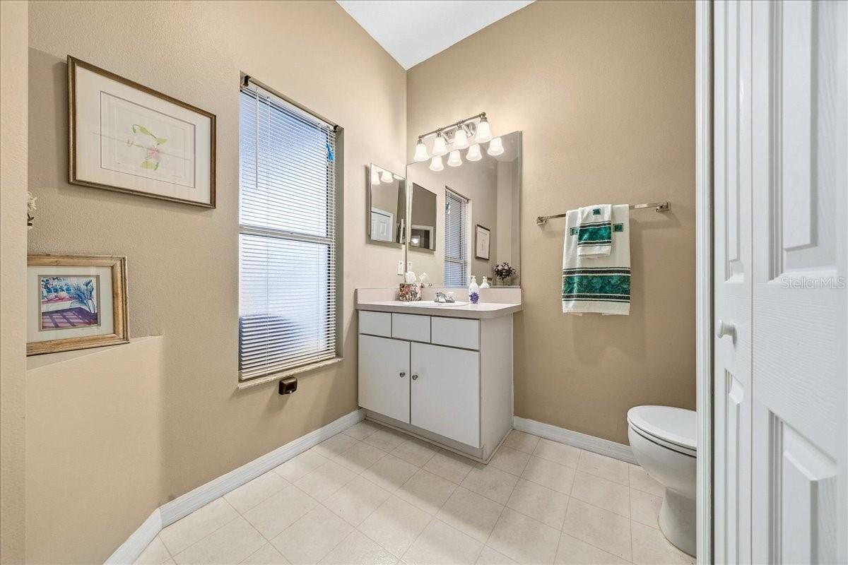 Image 30 of 50 For 2633 27th Street