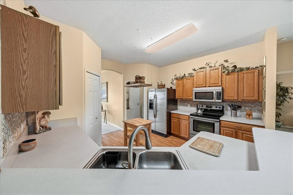 Image 36 of 50 For 2633 27th Street