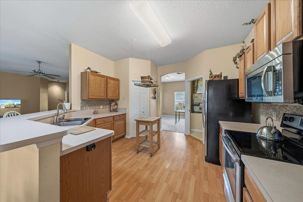 Image 37 of 50 For 2633 27th Street