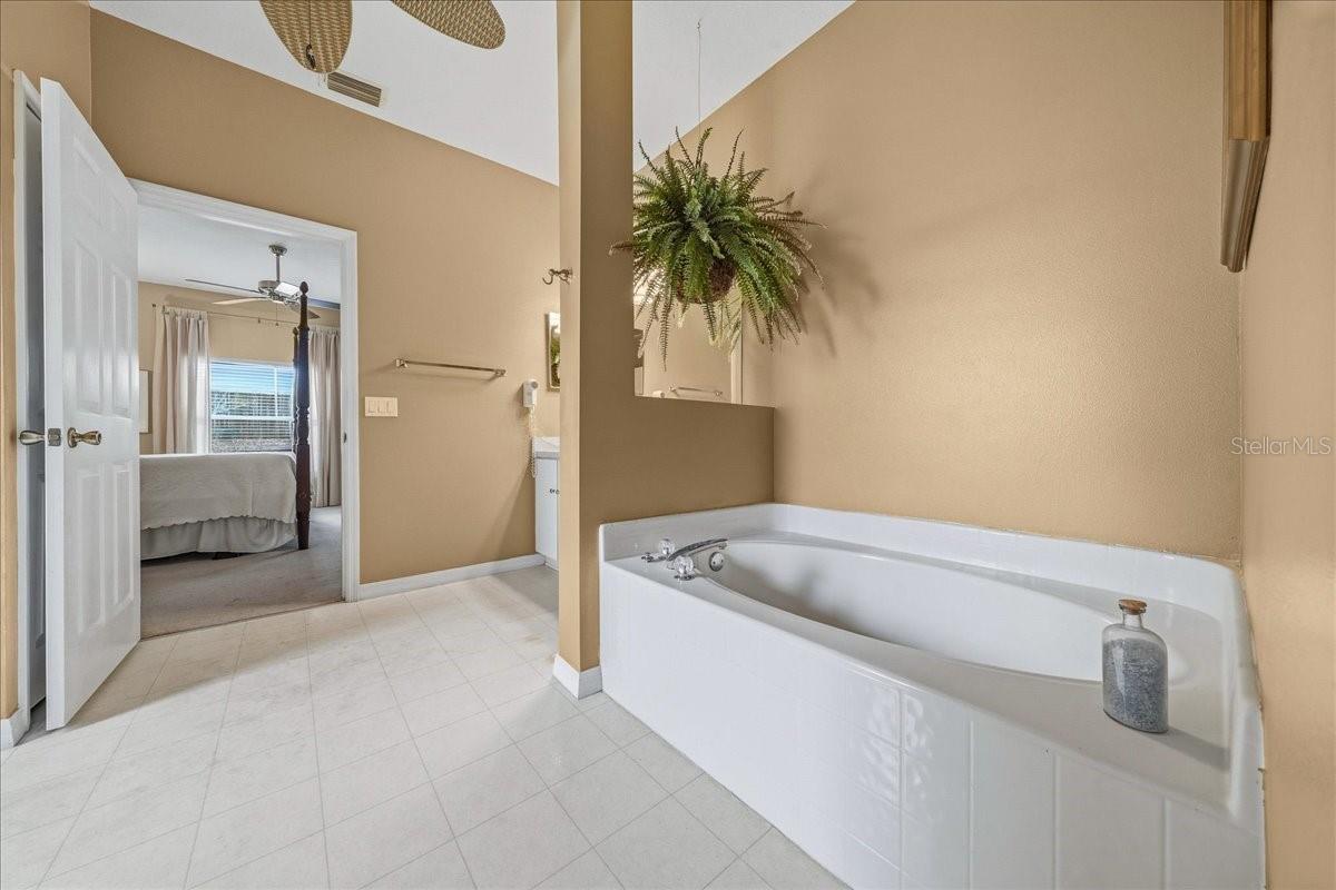 Image 48 of 50 For 2633 27th Street