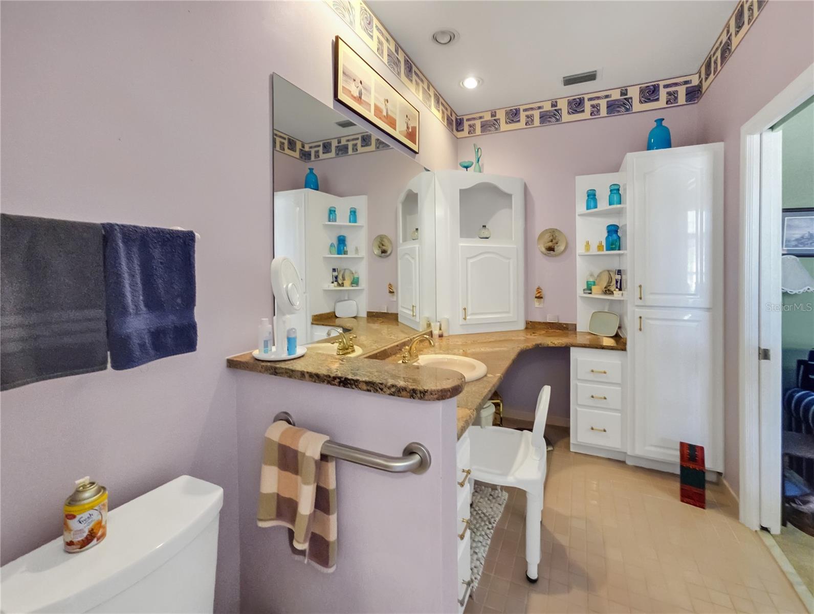 Image 23 of 50 For 77 Hickory Loop