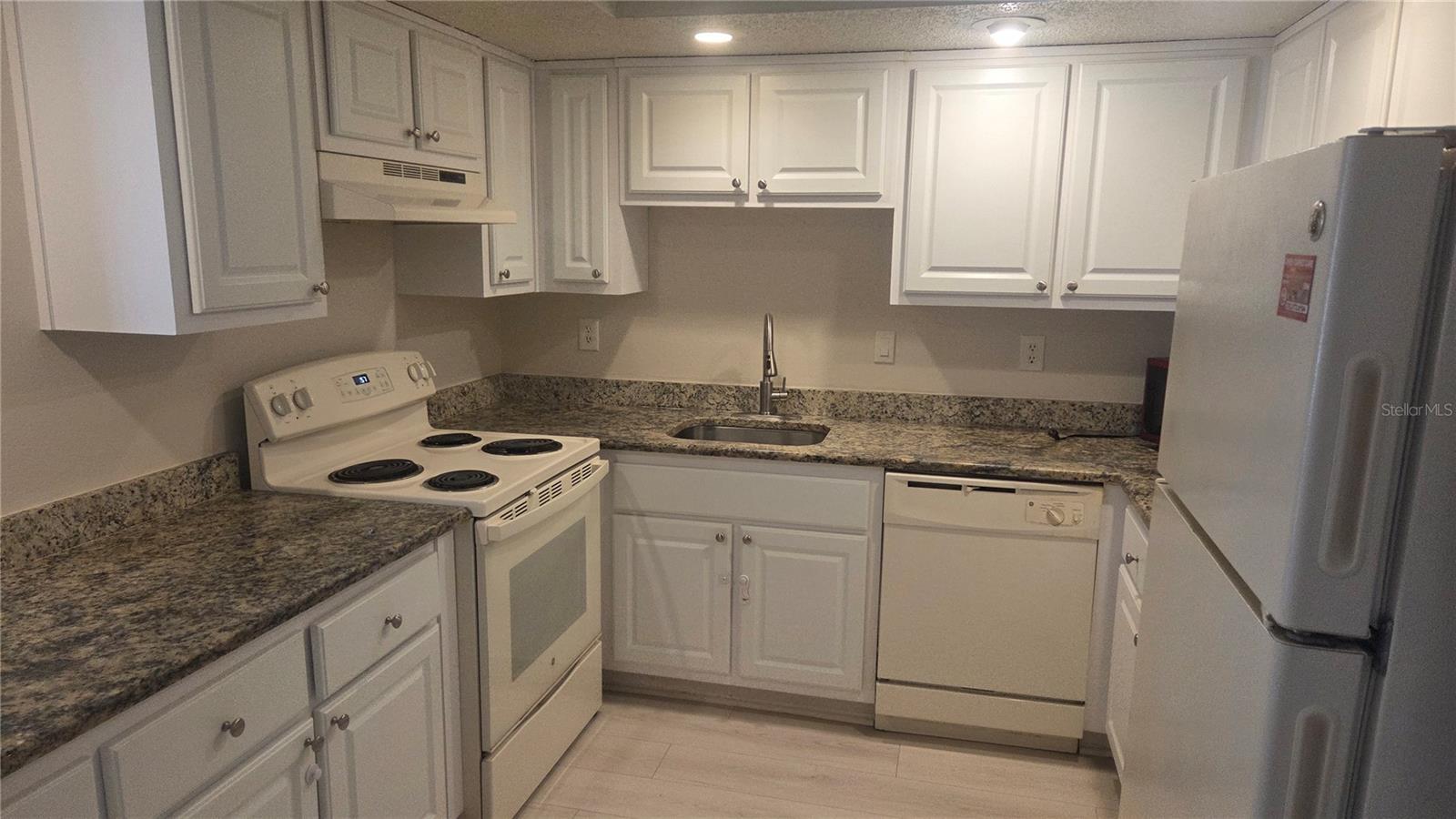 Image 2 of 13 For 589 Fairways Circle B