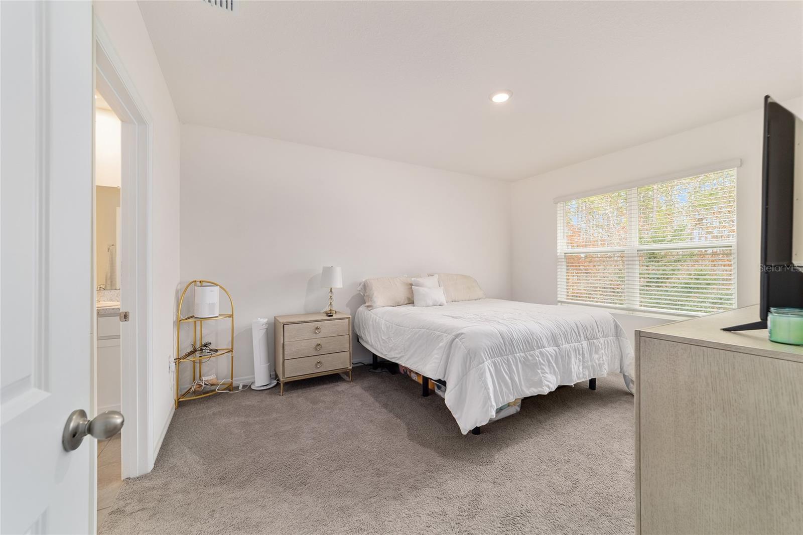 Image 30 of 57 For 227 Hickory Course