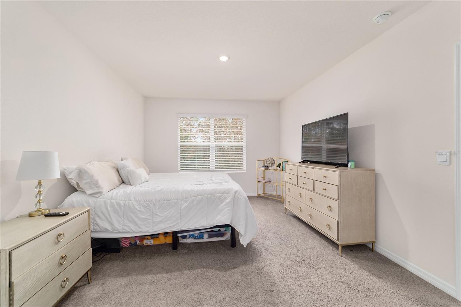 Image 32 of 57 For 227 Hickory Course