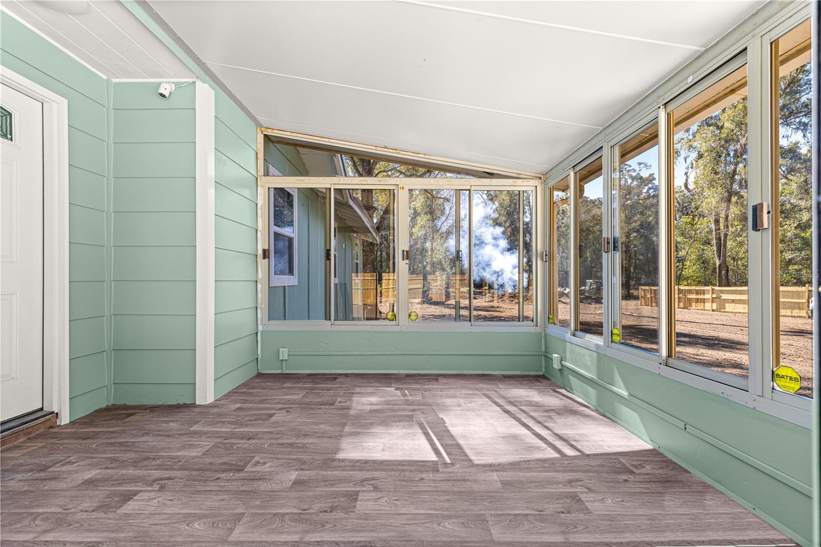 Image 13 of 47 For 17449 17th Court