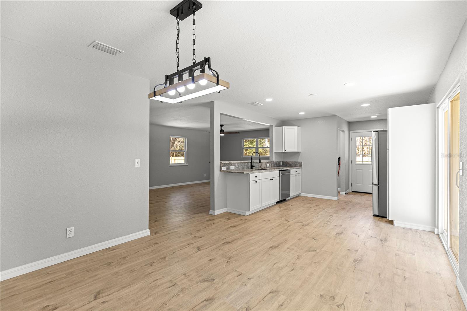 Image 24 of 47 For 17449 17th Court