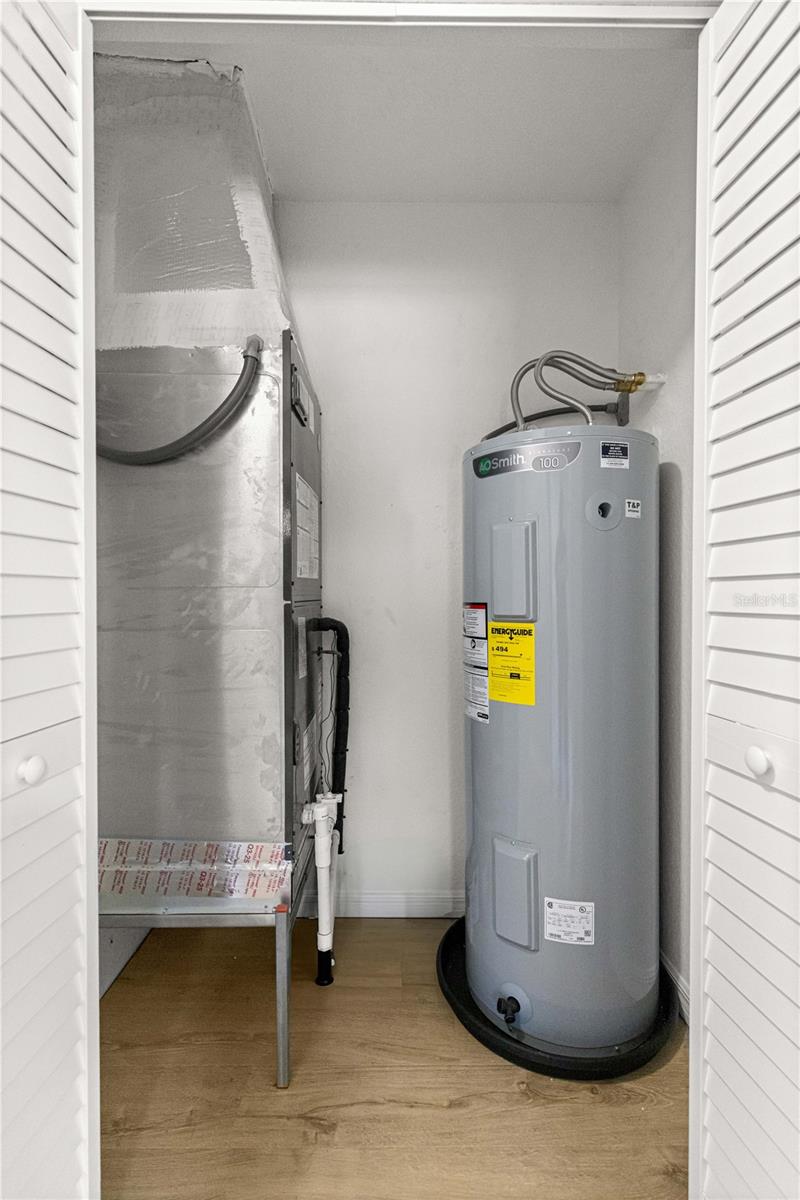 Image 30 of 47 For 17449 17th Court