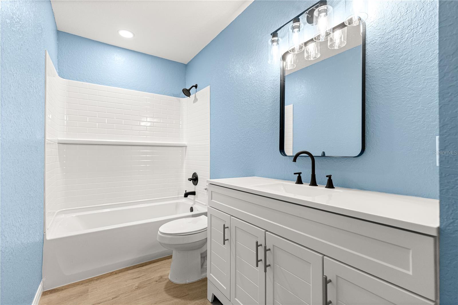 Image 40 of 47 For 17449 17th Court