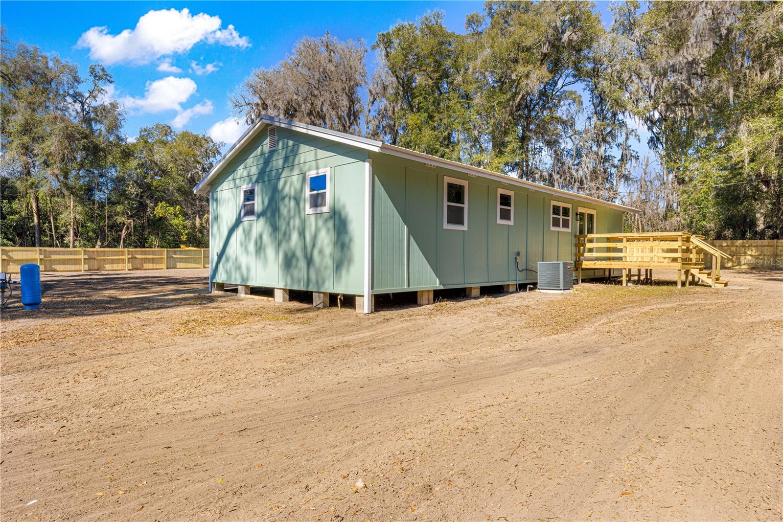 Image 6 of 47 For 17449 17th Court