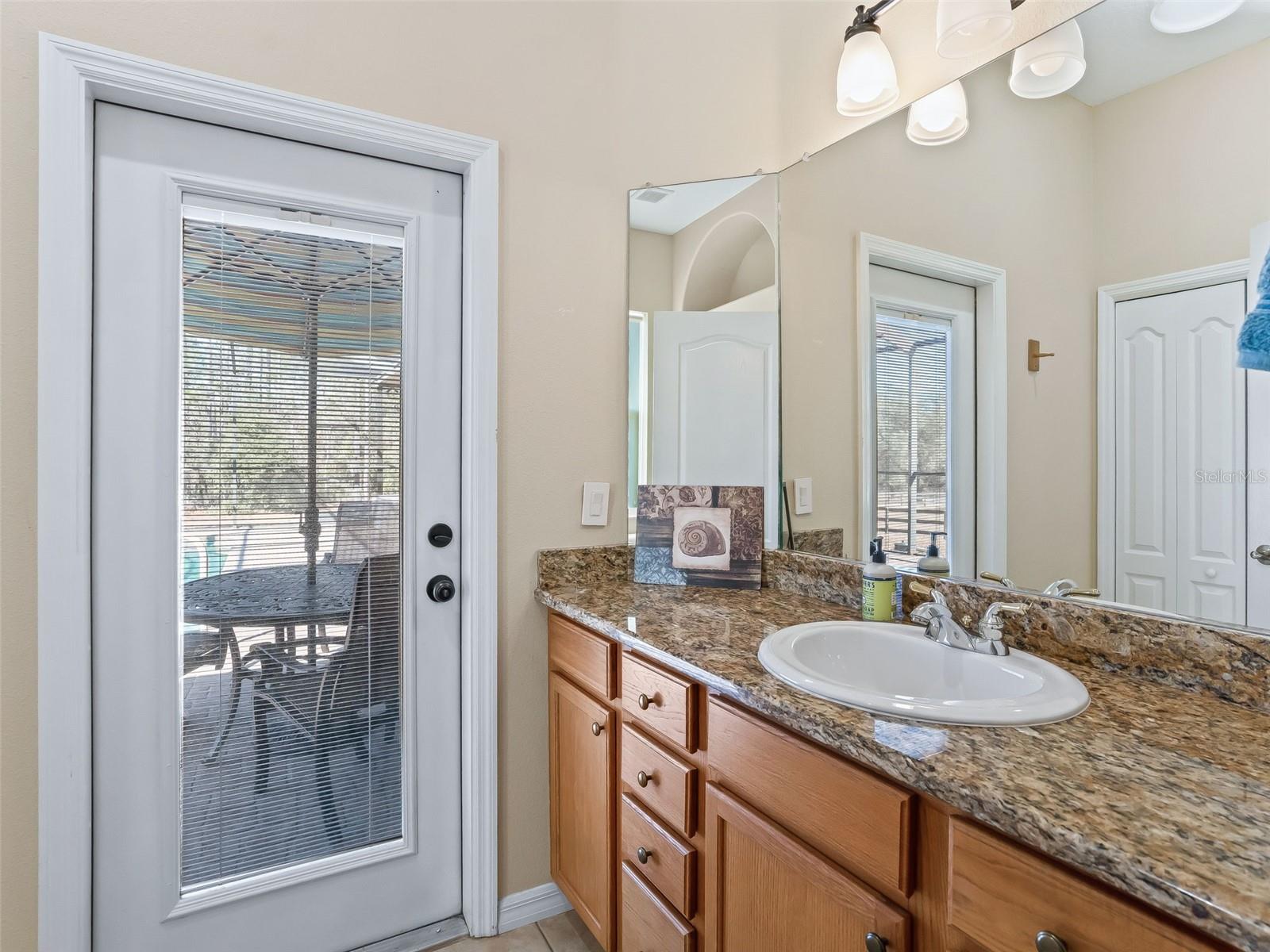 Listing photo id 29 for 11670 6th Street