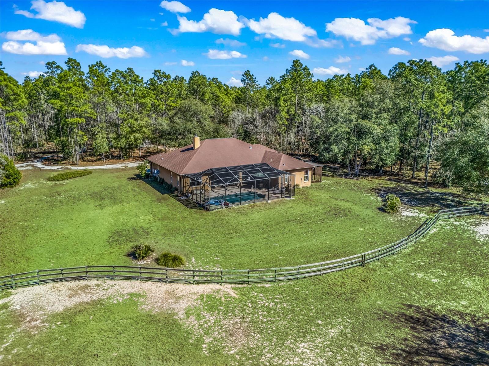 Listing photo id 41 for 11670 6th Street