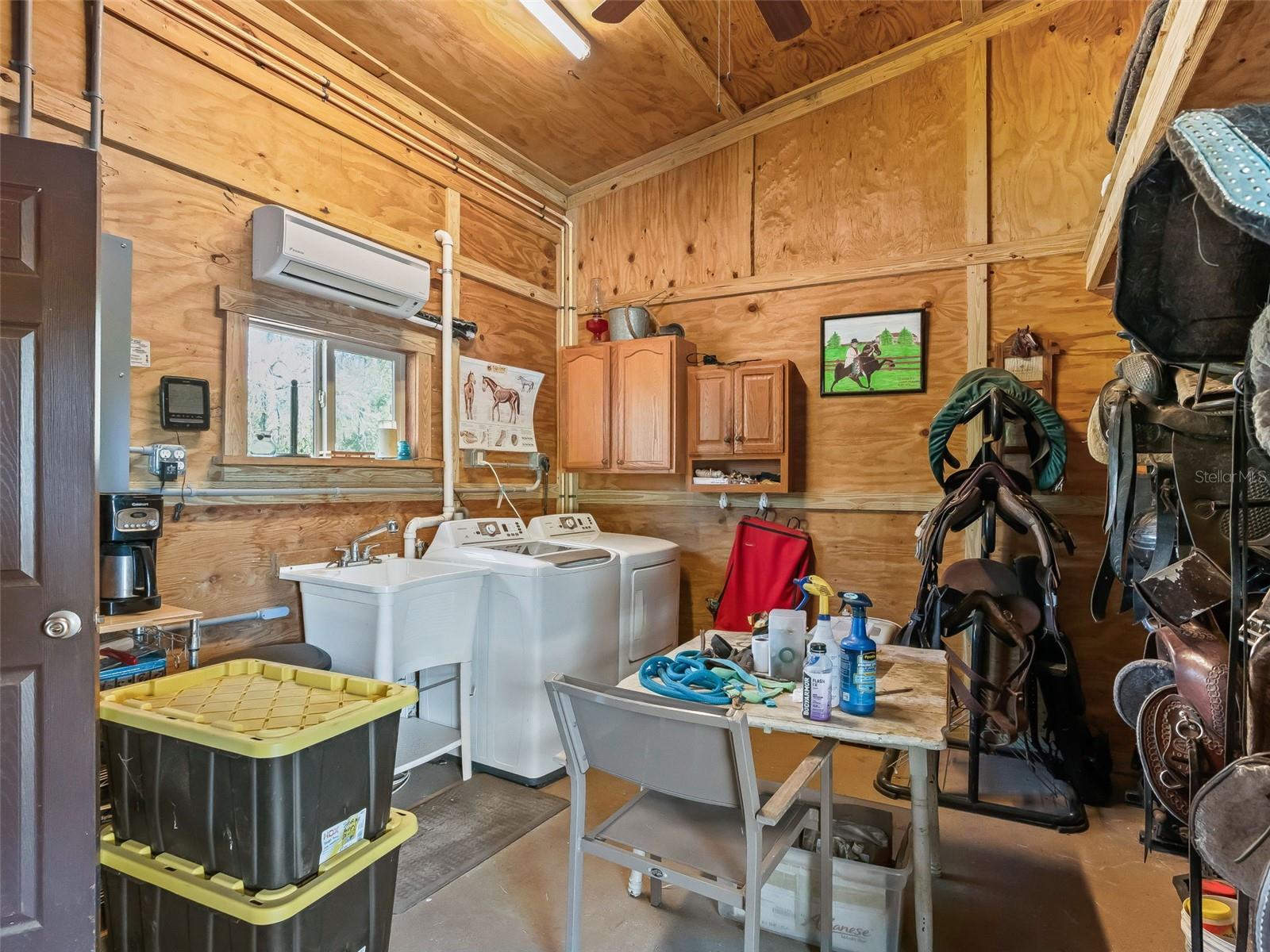 Listing photo id 48 for 11670 6th Street