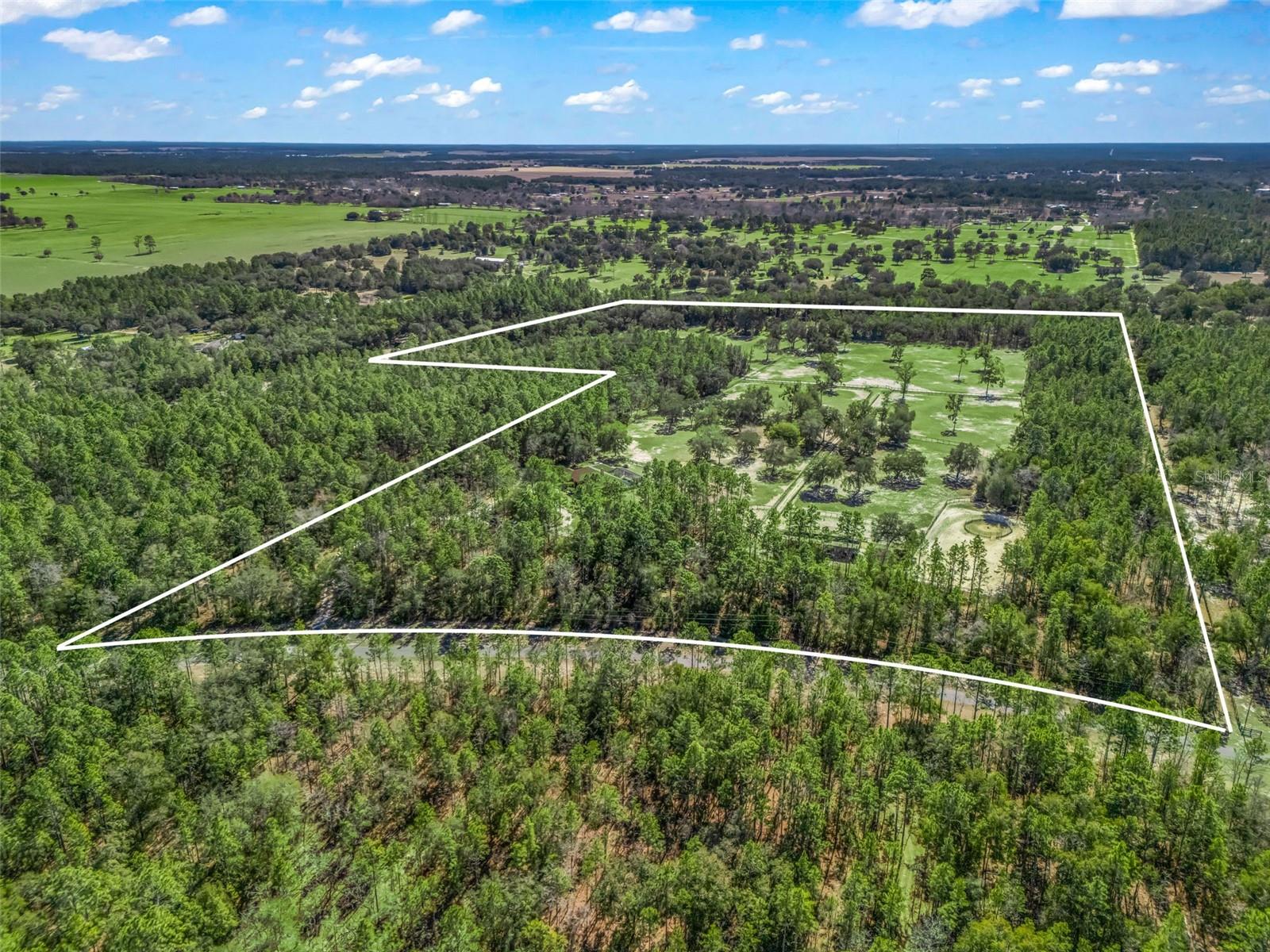 Listing photo id 66 for 11670 6th Street