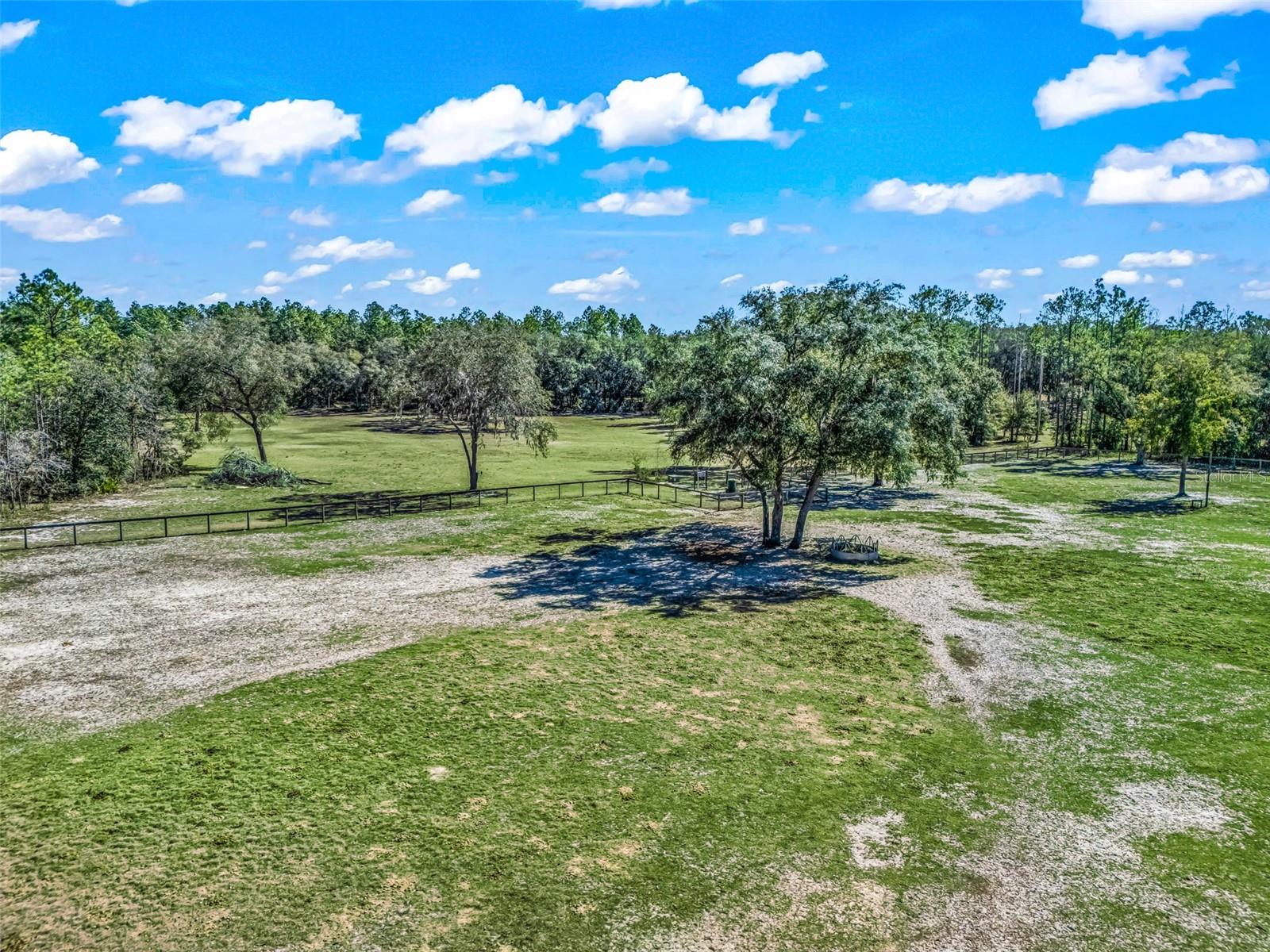 Listing photo id 69 for 11670 6th Street