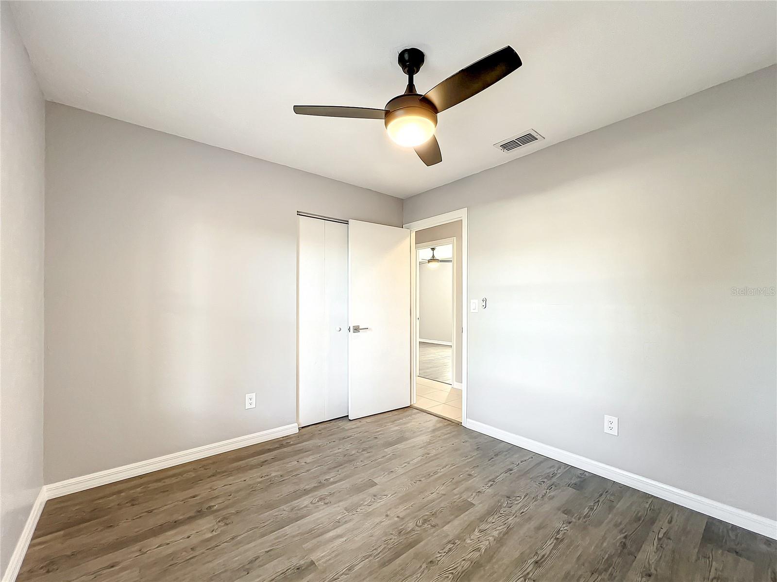 Image 16 of 40 For 11520 129th Place