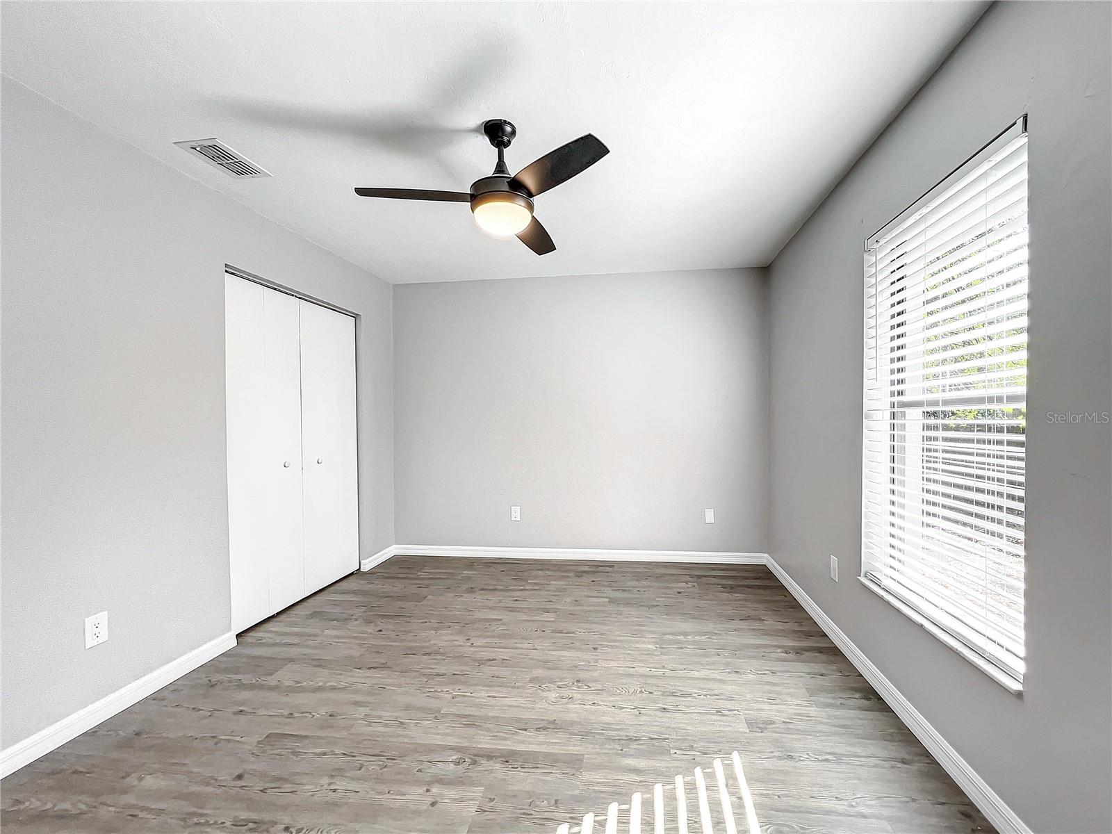 Image 22 of 40 For 11520 129th Place