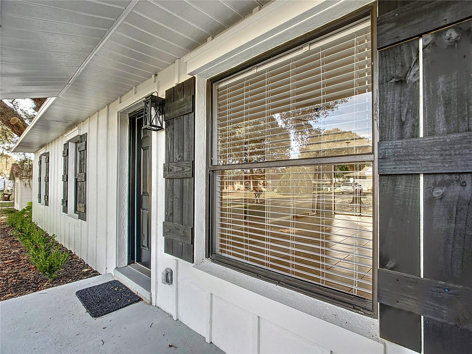 Image 3 of 40 For 11520 129th Place