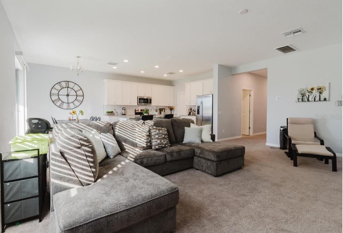 Image 4 of 21 For 3047 Adams Cross Drive