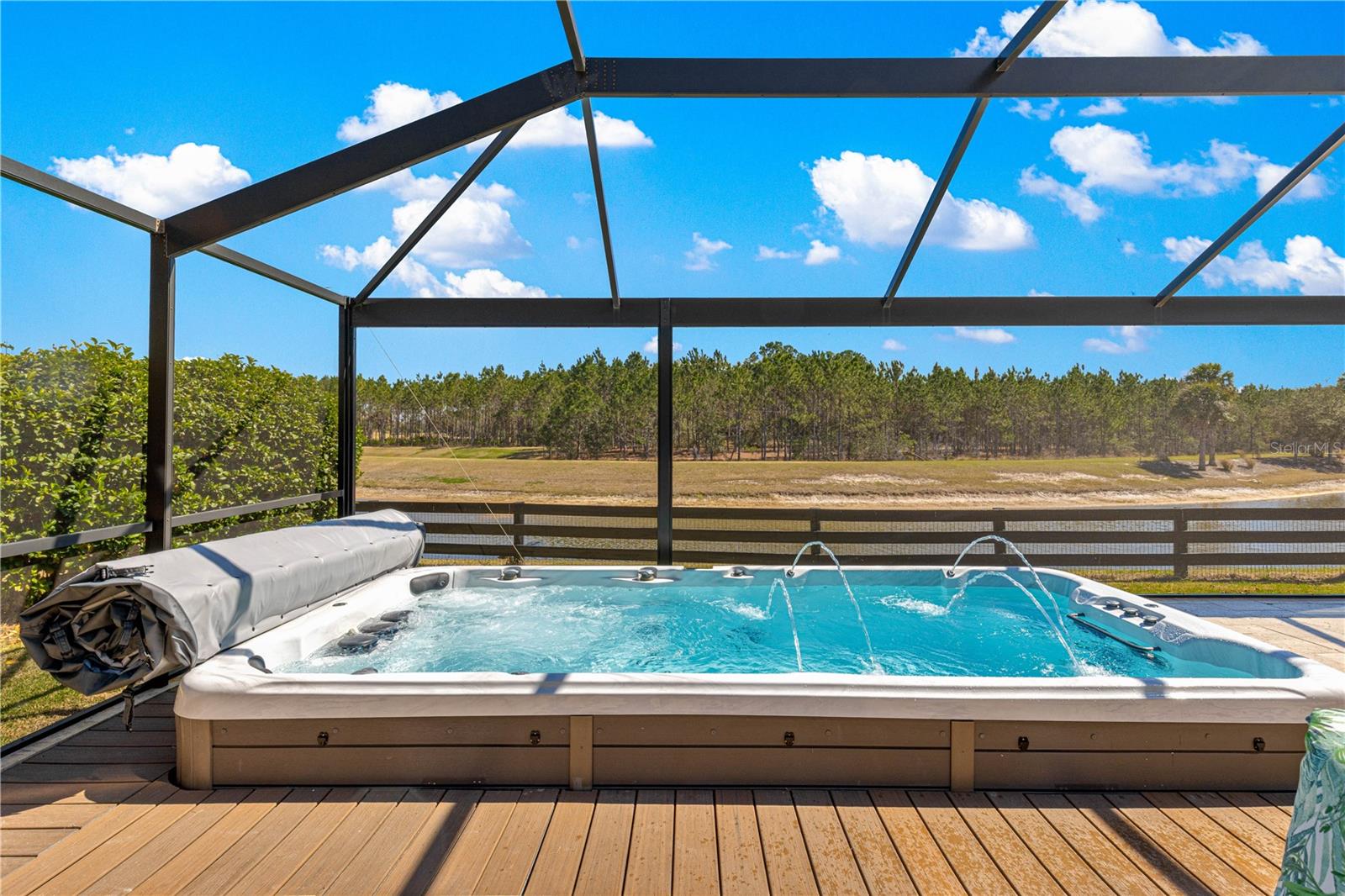 Image 23 of 91 For 4239 Deskin Lane