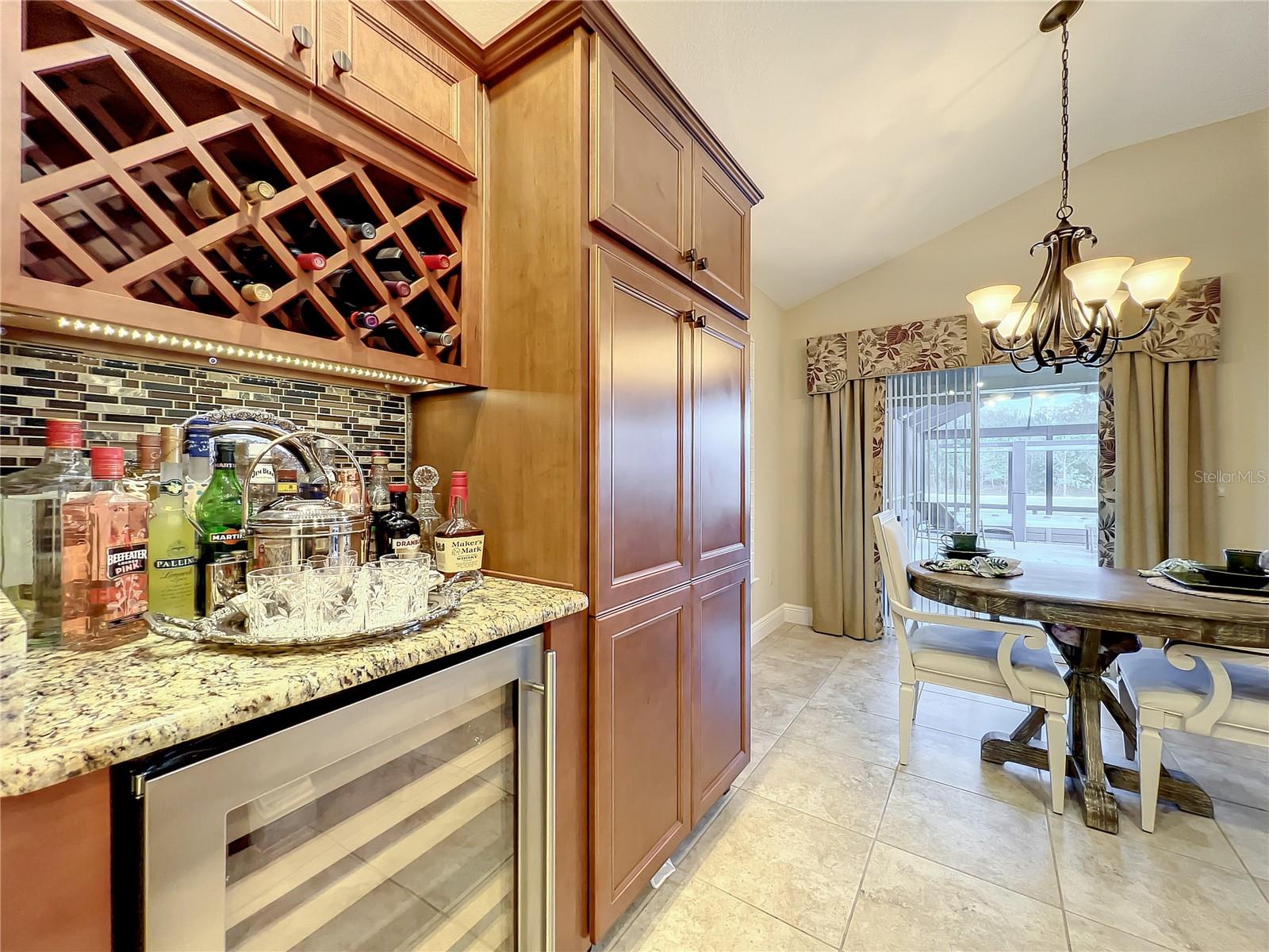 Image 34 of 91 For 4239 Deskin Lane