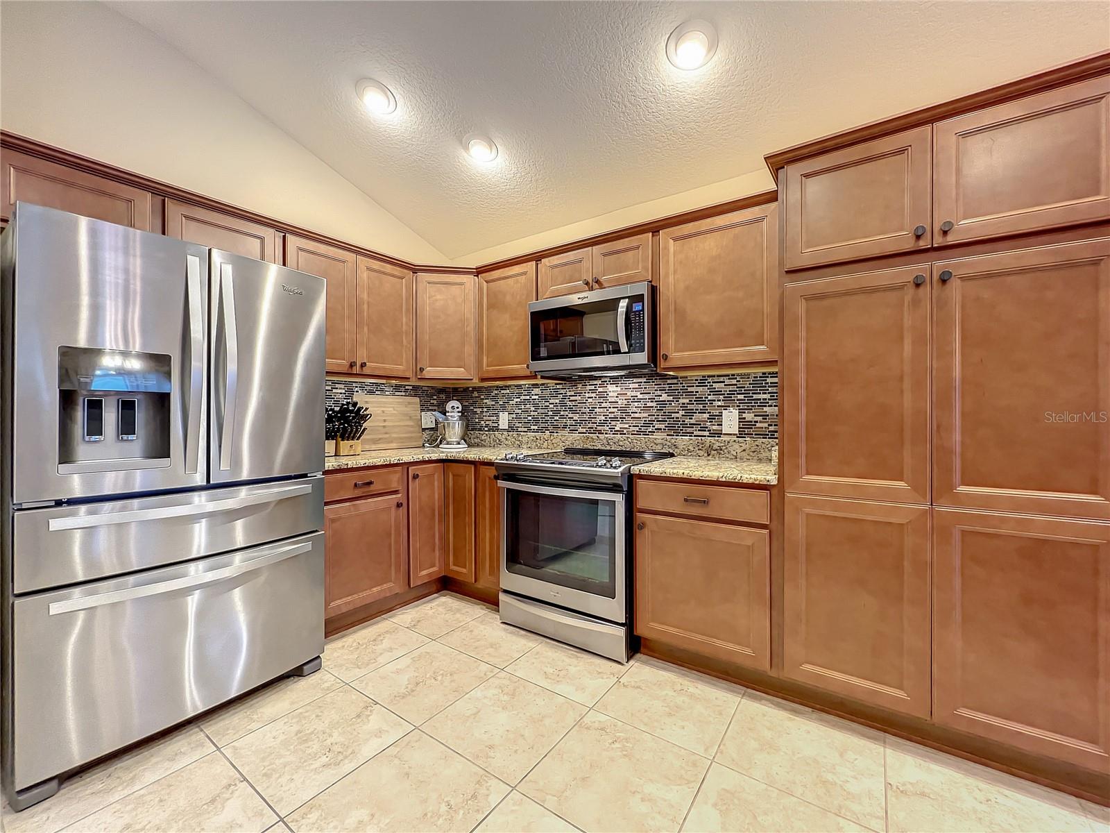 Image 39 of 91 For 4239 Deskin Lane