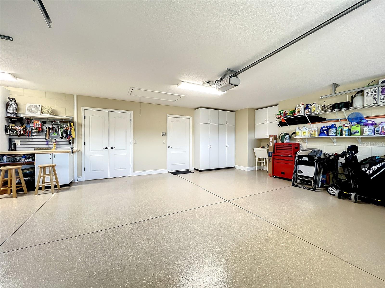 Image 76 of 91 For 4239 Deskin Lane